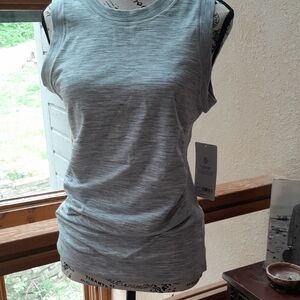 Athleta Gray Fitted Muscle Tee